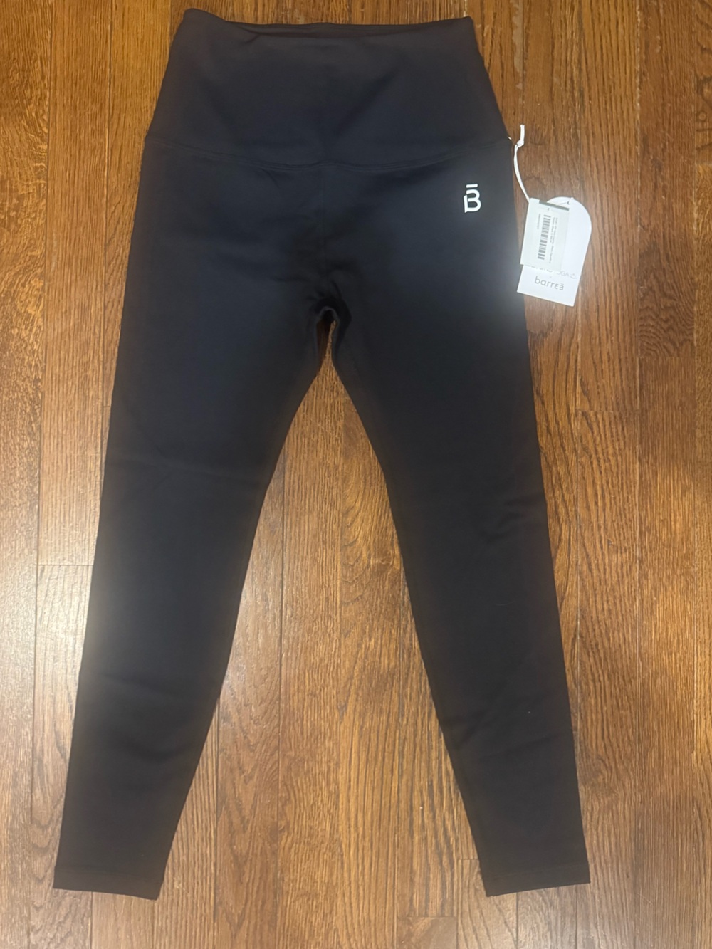 NWT small Beyond Yoga Womens High-Waist Black Leggings- Features a Barre3 logo